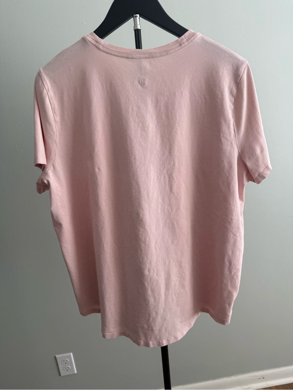 Lululemon Love Crew Short Sleeve Top in Light Pink - Picture 4 of 5